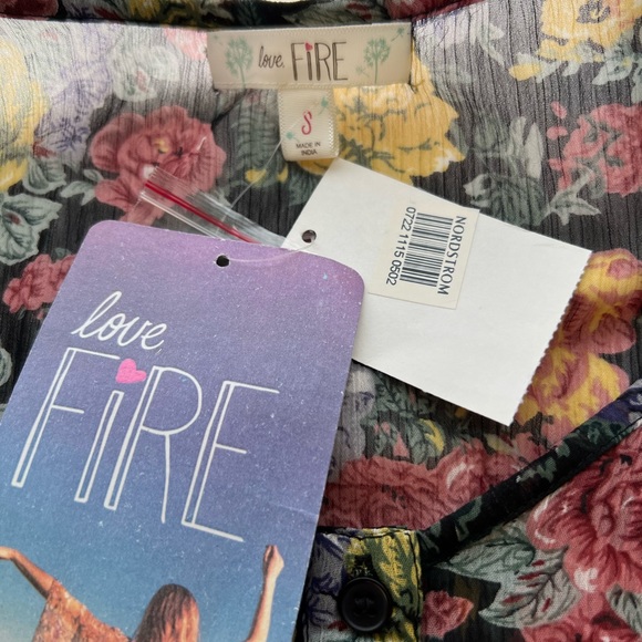 Nordstrom - Love, Fire Brand | Small floral black, green, pink, yellow Top - Picture 3 of 7